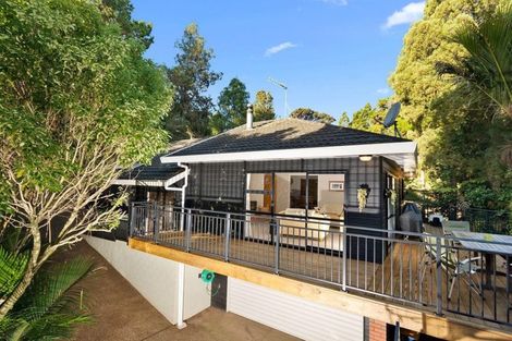 Photo of property in 22 Waima Crescent, Titirangi, Auckland, 0604