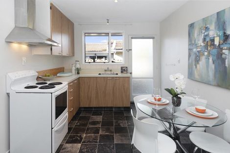 Photo of property in 3/29 Fairfield Avenue, Addington, Christchurch, 8024