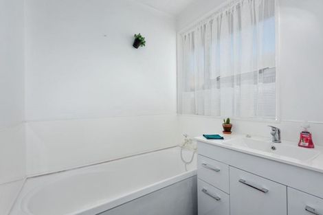 Photo of property in 38a Wilford Street, Wallaceville, Upper Hutt, 5018