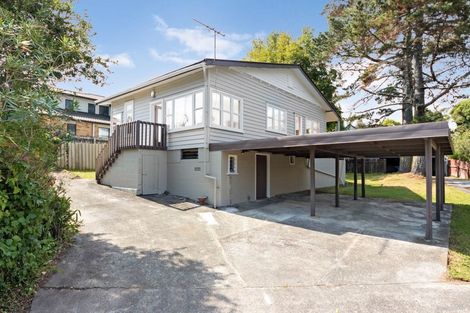 Photo of property in 72 Shoreham Street, Avondale, Auckland, 0600