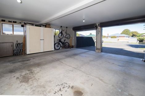Photo of property in 14 Nixon Street, Tinwald, Ashburton, 7700
