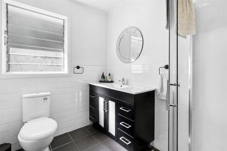 Photo of property in 8 James Grove, Stokes Valley, Lower Hutt, 5019