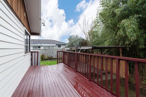 Photo of property in 27 Larissa Avenue, Henderson, Auckland, 0610