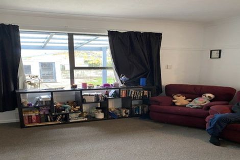 Photo of property in 2 Exmouth Street, Waverley, Invercargill, 9810