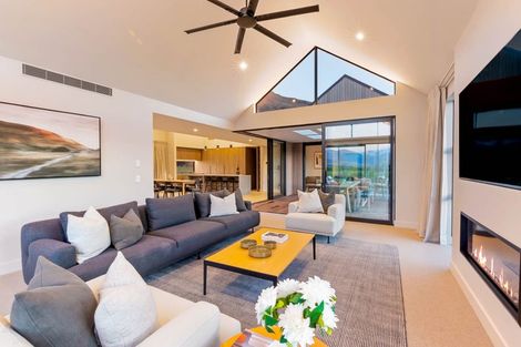 Photo of property in Kawarau Heights, 71 Kawarau Heights Boulevard, Lake Hayes, Queenstown, 9304