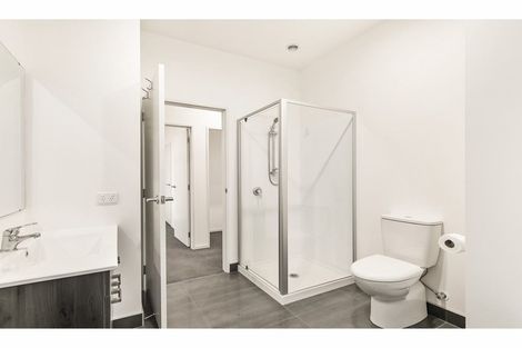 Photo of property in 53 Battalion Drive, Papakura, 2110