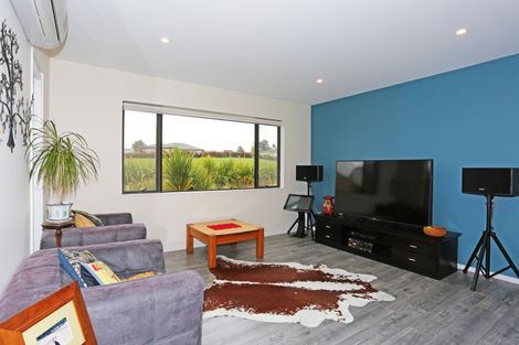 Photo of property in 24 Mcintosh Drive, Pokeno, 2471