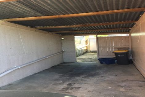 Photo of property in 74 Hargest Crescent, Saint Clair, Dunedin, 9012