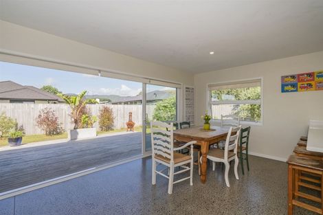 Photo of property in 11 Alf Simpson Drive, Whitianga, 3510