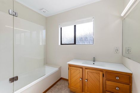 Photo of property in 127 Norman Lesser Drive, St Johns, Auckland, 1072