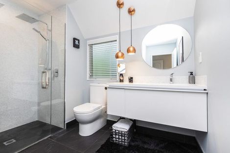 Photo of property in 20 Hussey Road, Harewood, Christchurch, 8051