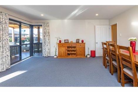 Photo of property in 15 Greenmeadow Gardens, Belfast, Christchurch, 8051