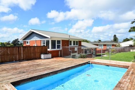 Photo of property in 14 Ross View Terrace, Dinsdale, Hamilton, 3204