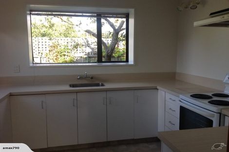 Photo of property in 2/79 Saint James Avenue, Papanui, Christchurch, 8053