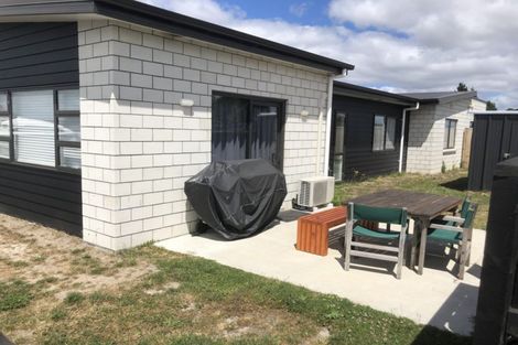 Photo of property in 2 Onukutara Place, Huntington, Hamilton, 3210