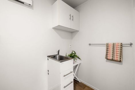 Photo of property in 2/4 Molesworth Place, Somerfield, Christchurch, 8024