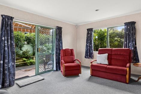 Photo of property in 67a Church Road, Taradale, Napier, 4112