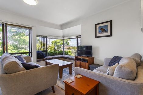 Photo of property in 1c Blackett Crescent, Meadowbank, Auckland, 1072