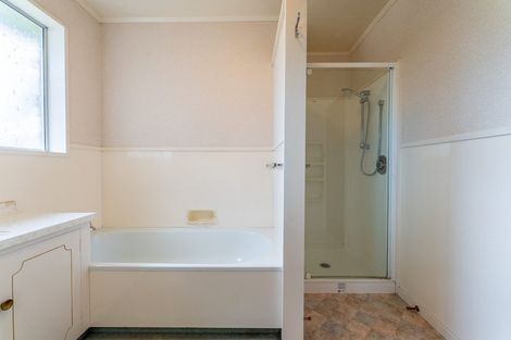 Photo of property in 65 Rhodes Street, Waimate, 7924