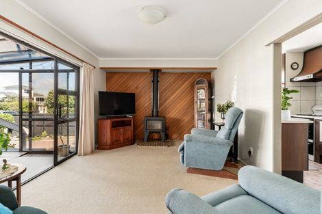 Photo of property in 21 Gordon Road, Mount Maunganui, 3116