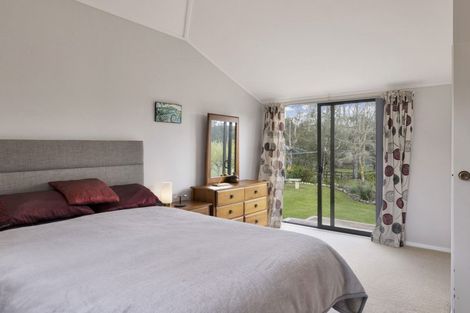 Photo of property in 225 Waitohu Valley Road, Otaki, 5583
