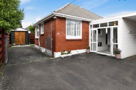 Photo of property in 50a Dyer Street, Epuni, Lower Hutt, 5011