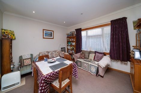 Photo of property in 7 Seddon Street, Westown, New Plymouth, 4310