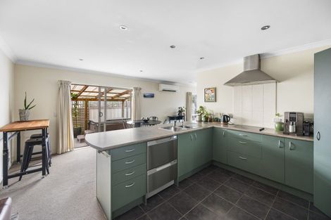 Photo of property in 396 Southland Place, Raureka, Hastings, 4120