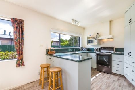 Photo of property in 12 Runuku Grove, Turangi, 3334