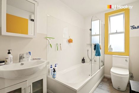 Photo of property in 385 South Road, Caversham, Dunedin, 9012