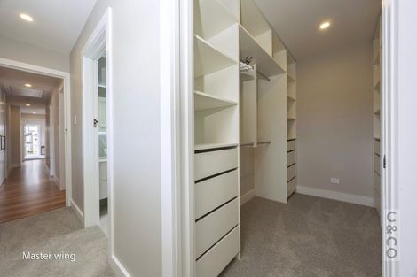 Photo of property in 2 Queen Street, Riverhead, 0820