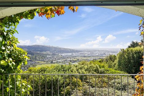 Photo of property in 18 Rockview Place, Mount Pleasant, Christchurch, 8081