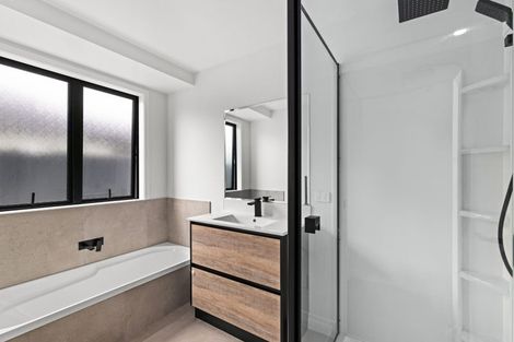 Photo of property in 8 Grenside Lane, Mahora, 4120