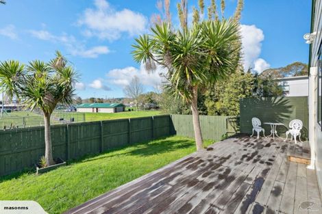 Photo of property in 2/106 Seymour Road, Sunnyvale, Auckland, 0612
