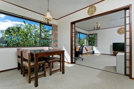 Photo of property in 2/25 Toroa Street, Torbay, Auckland, 0630