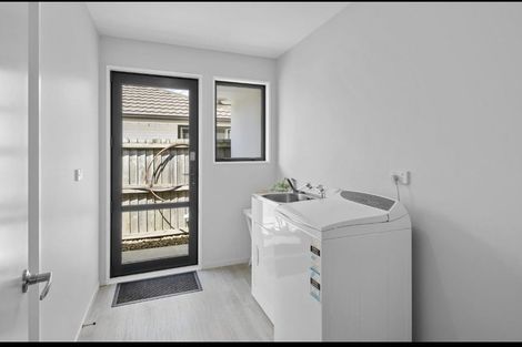 Photo of property in 10 Puhara Avenue, Parklands, Christchurch, 8083