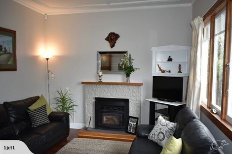 Photo of property in 510 Grove Road, Mayfair, Hastings, 4122