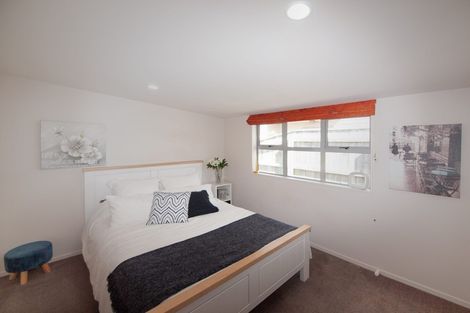 Photo of property in 44 Erlestoke Crescent, Churton Park, Wellington, 6037