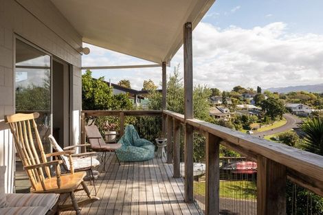 Photo of property in 20 Moana Drive, Tanners Point, Katikati, 3177