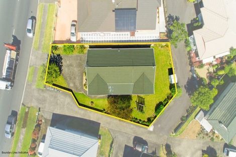 Photo of property in 12 Central Park Drive, Te Atatu South, Auckland, 0610