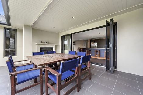 Photo of property in 6 Cornice Place, Flagstaff, Hamilton, 3210