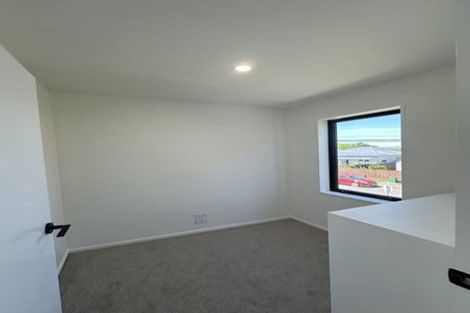 Photo of property in 2/31 Somerset Crescent, Spreydon, Christchurch, 8024