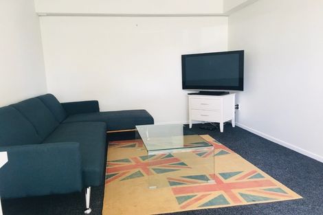 Photo of property in 2/152 Manuka Road, Bayview, Auckland, 0629