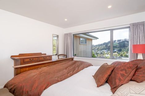 Photo of property in 5 Hellyer Street, Macandrew Bay, Dunedin, 9014