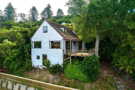 Photo of property in 102 Wakeman Road, Acacia Bay, Taupo, 3330