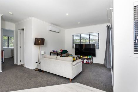 Photo of property in 21b Forest Glen, Orewa, 0931