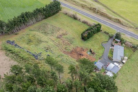 Photo of property in 500a Foxton Shannon Road, Foxton, 4893