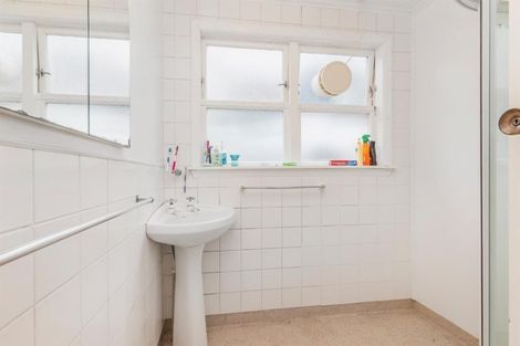 Photo of property in 18a Barton Terrace, Thorndon, Wellington, 6011