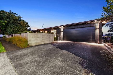 Photo of property in 175 Sandspit Road, Shelly Park, Auckland, 2014