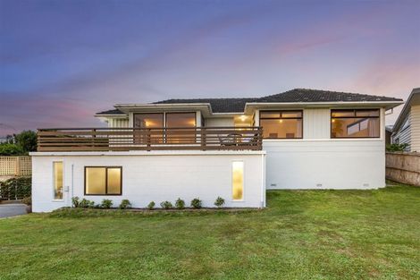 Photo of property in 77 Motuhara Road, Plimmerton, Porirua, 5026